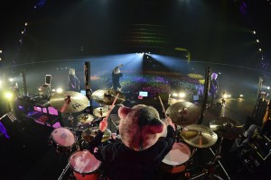 MAN WITH A MISSION_cdj